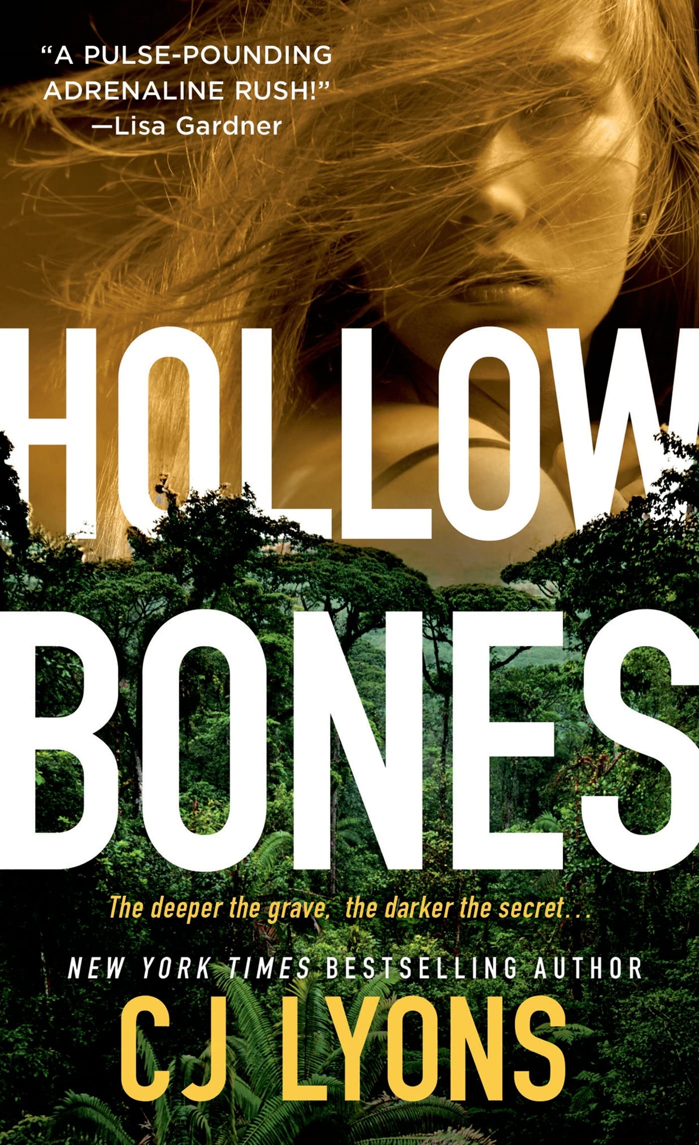 Hollow Bones: A Caitlyn Tierney FBI Thriller (Special Agent Caitlyn Tierney),Used