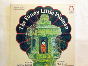 The Funny Little Woman: 2,Used