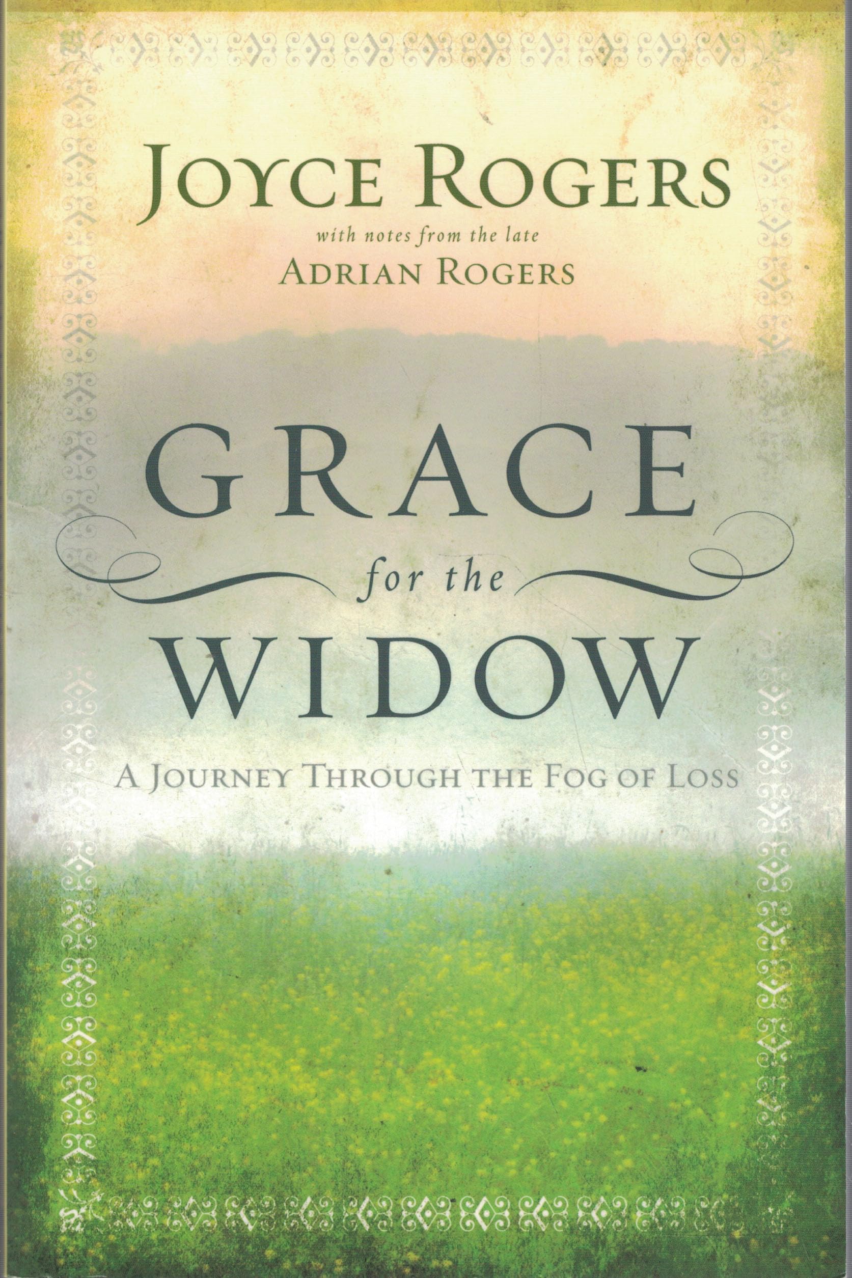 Grace for the Widow: A Journey through the Fog of Loss,New
