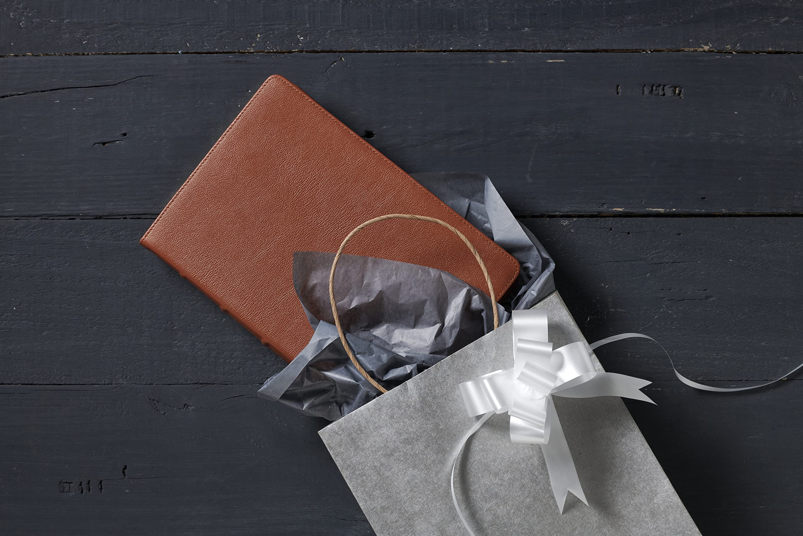 Reina Valera 1960 Biblia Letra Gigante, Coleccin Premier, Caramelo, Interior a dos colores: Edicin Limitada (Spanish Edition,Used