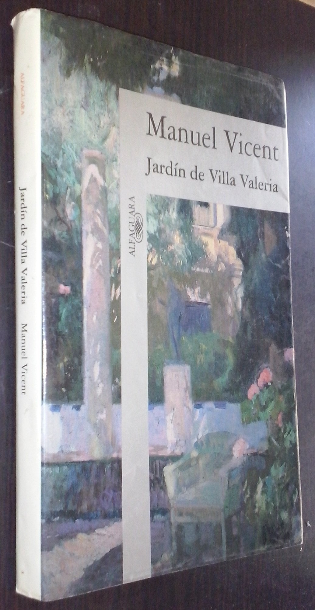 Jardn de Villa Valeria,Used