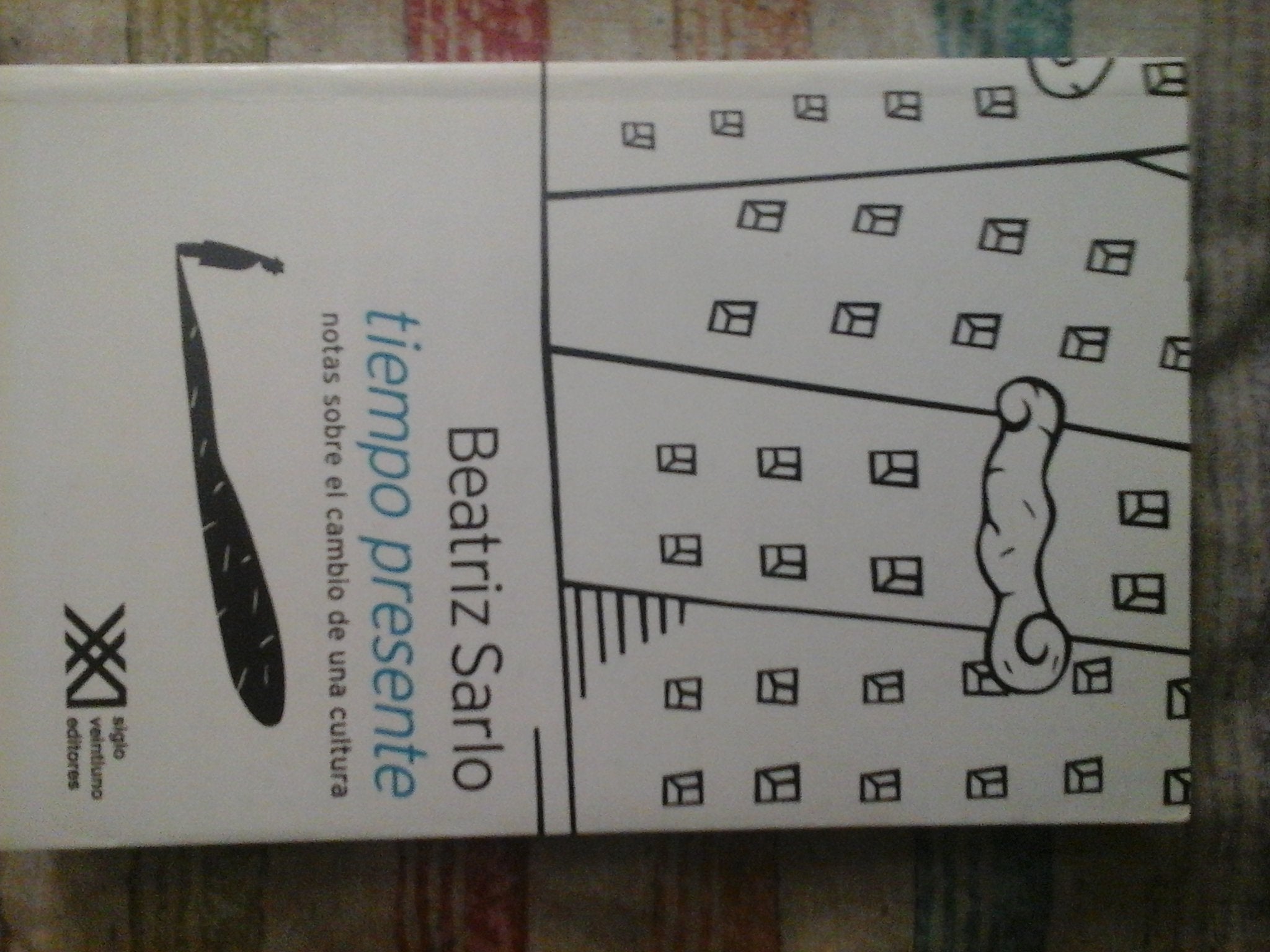 Tiempo presente: Notas sobre el cambio de una cultura (Spanish Edition),Used