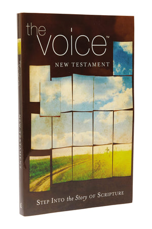 The Voice New Testament, Paperback: Step Into the Story of Scripture,Used