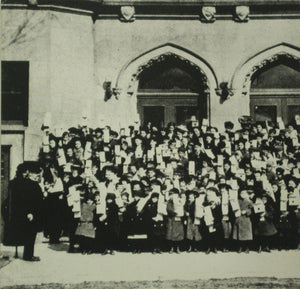 Michael Asher: The Renaissance Society, University Of Chicago, January 21March 4, 1990