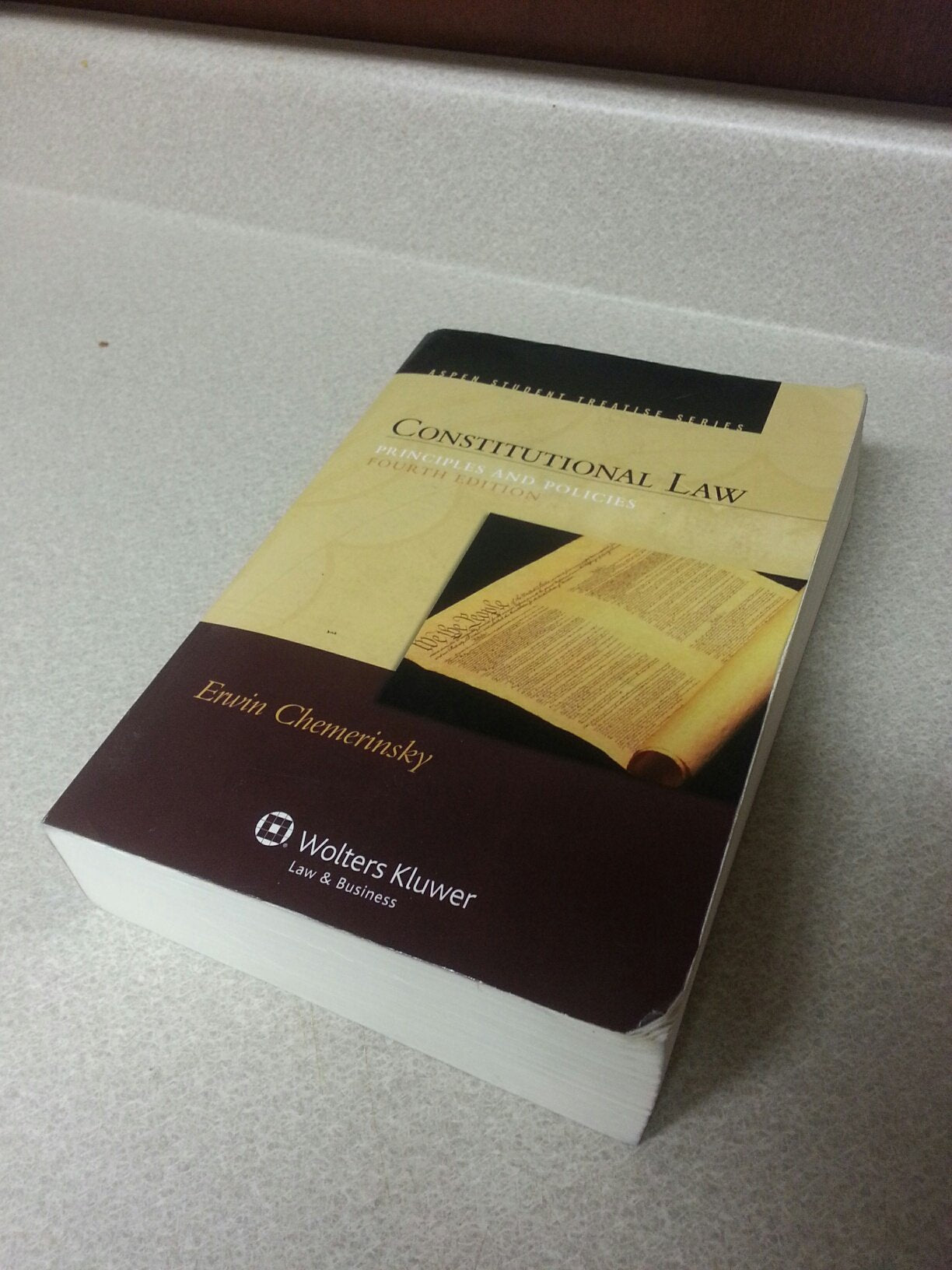 Constitutional Law: Principles and Policies (Aspen Student Treatise Series),Used
