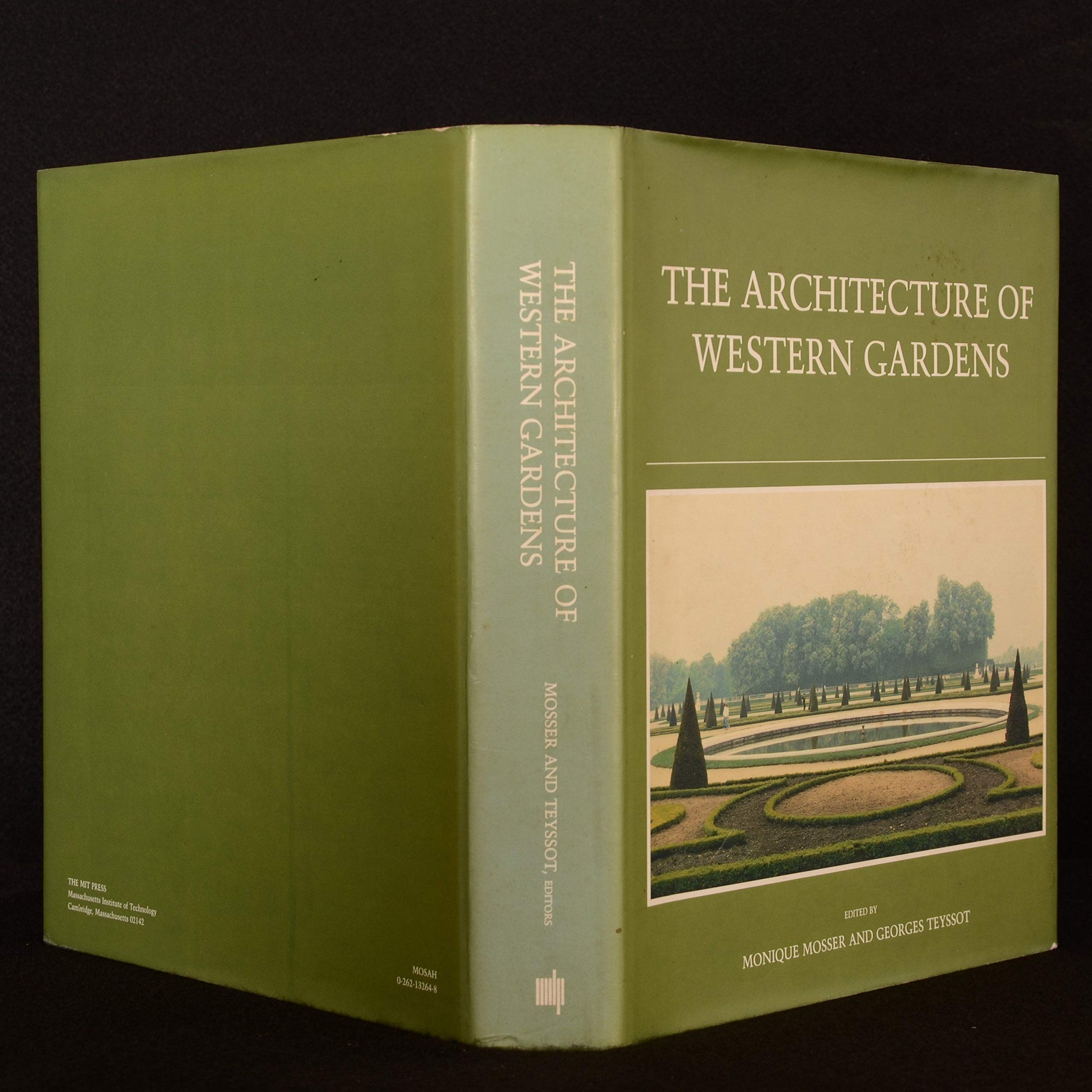 The Architecture of Western Gardens: A Design History from the Renaissance to the Present Day,Used