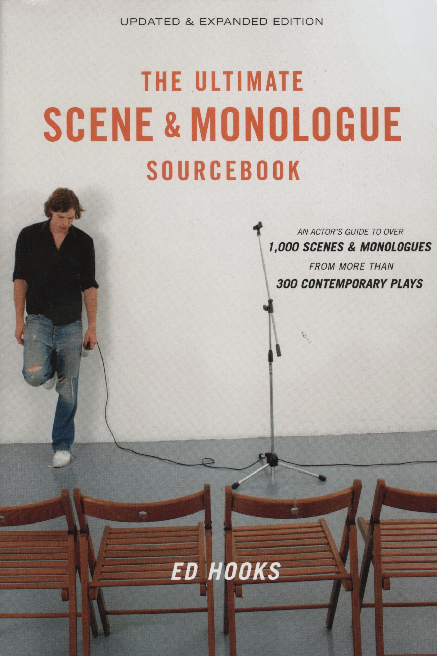 The Ultimate Scene and Monologue Sourcebook, Updated and Expanded Edition: An Actor's Reference to Over 1,000 Scenes and Monolog,Used