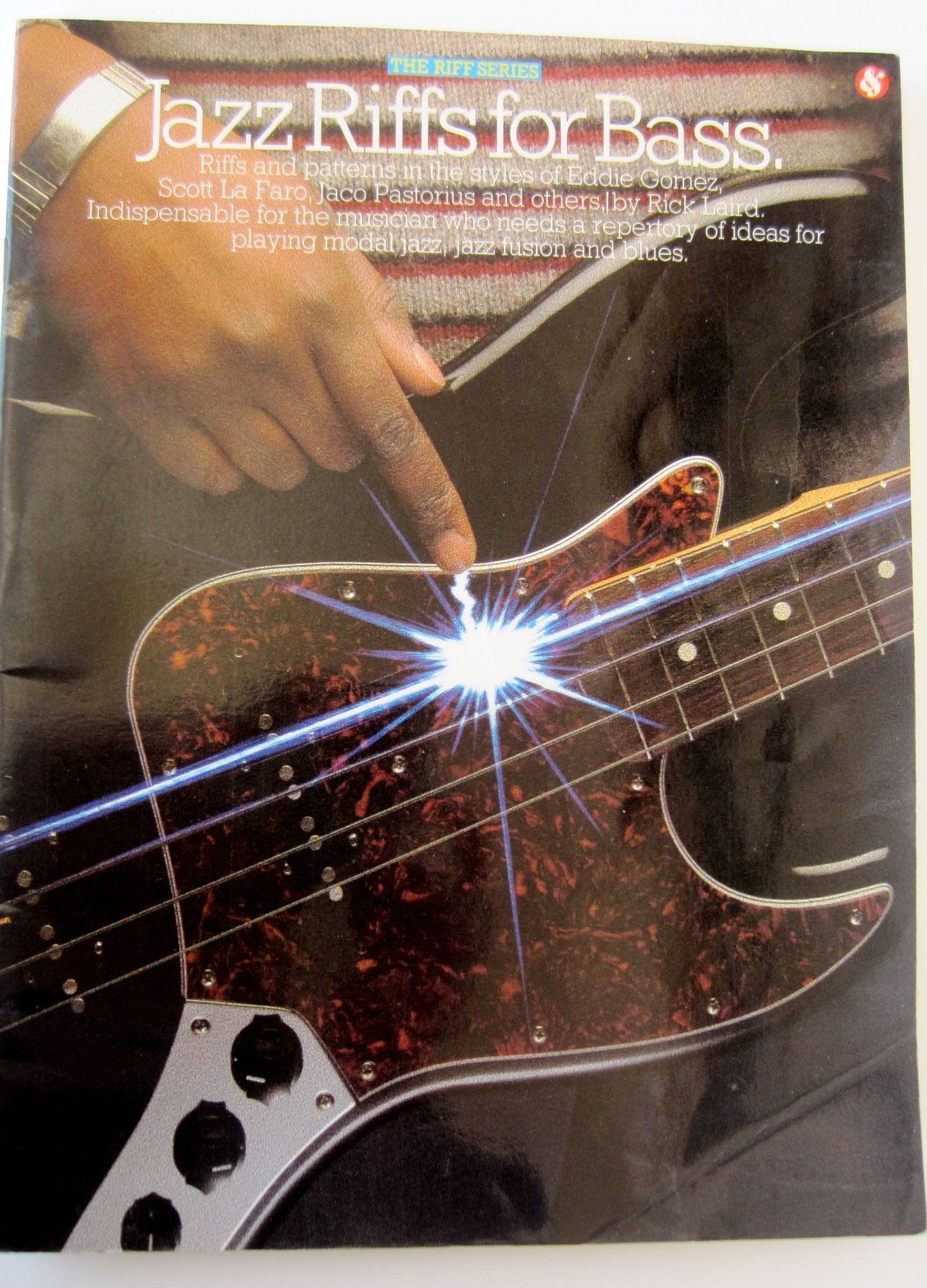 Jazz Riffs For Bass