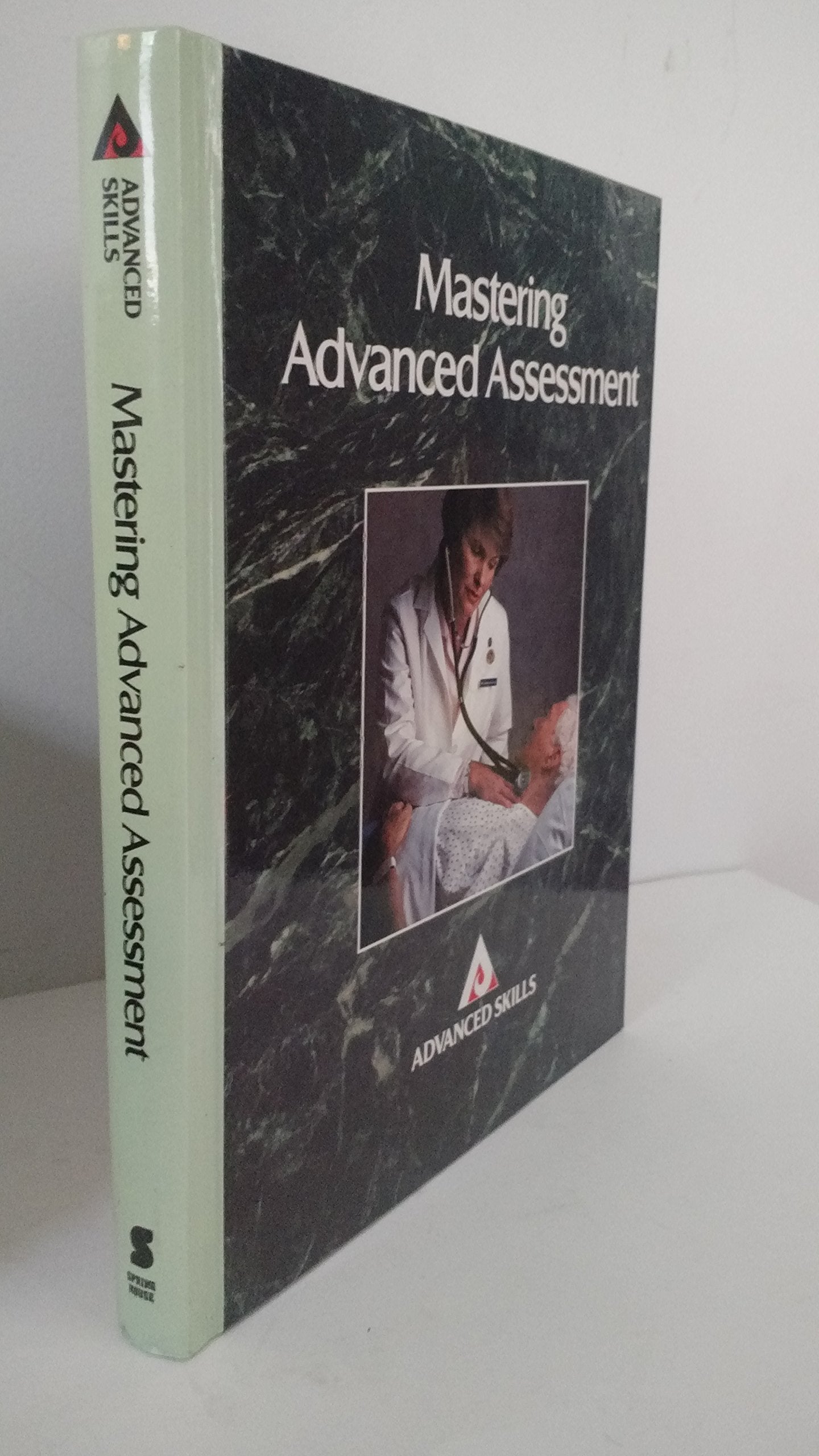 Mastering Advanced Assessment (Advanced Skills),Used