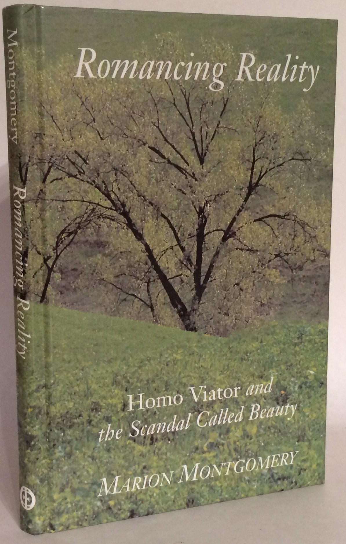 Romancing Reality: Homa Viator & Scandal Called Beauty,Used