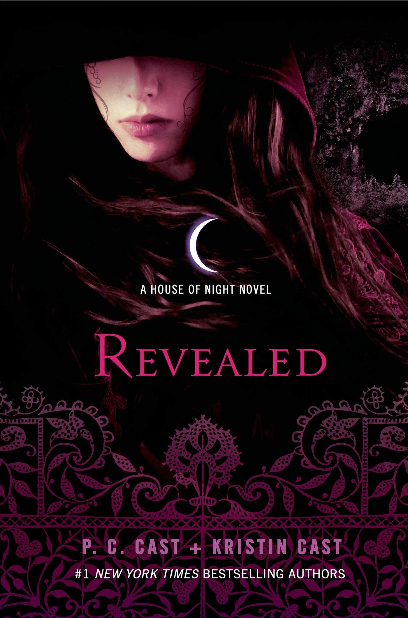 Revealed: A House Of Night Novel (House Of Night Novels, 11),Used