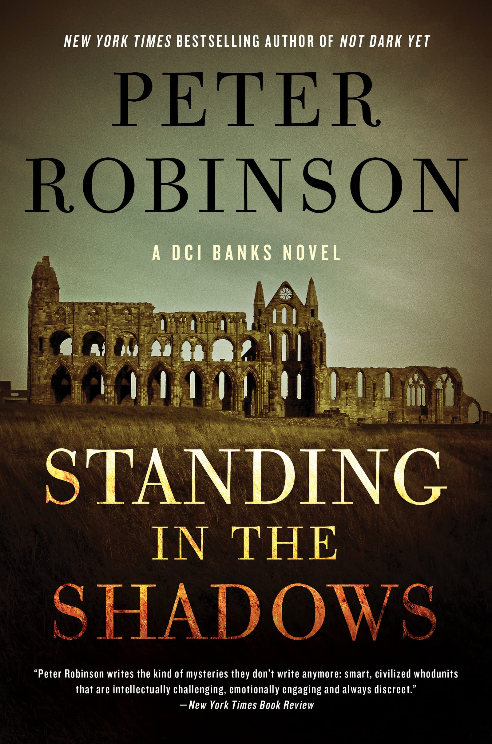 Standing In The Shadows: A Novel (Inspector Banks Novels, 28)