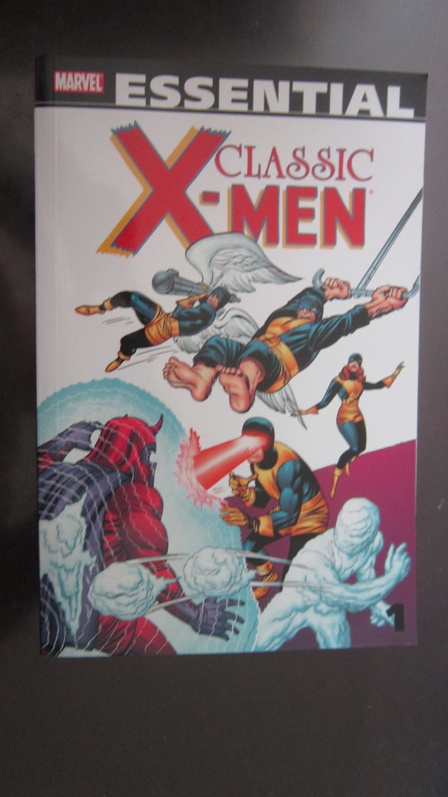Essential Uncanny Xmen (1),Used