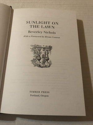 Sunlight On The Lawn (Beverley Nichols Trilogy Book 3),Used