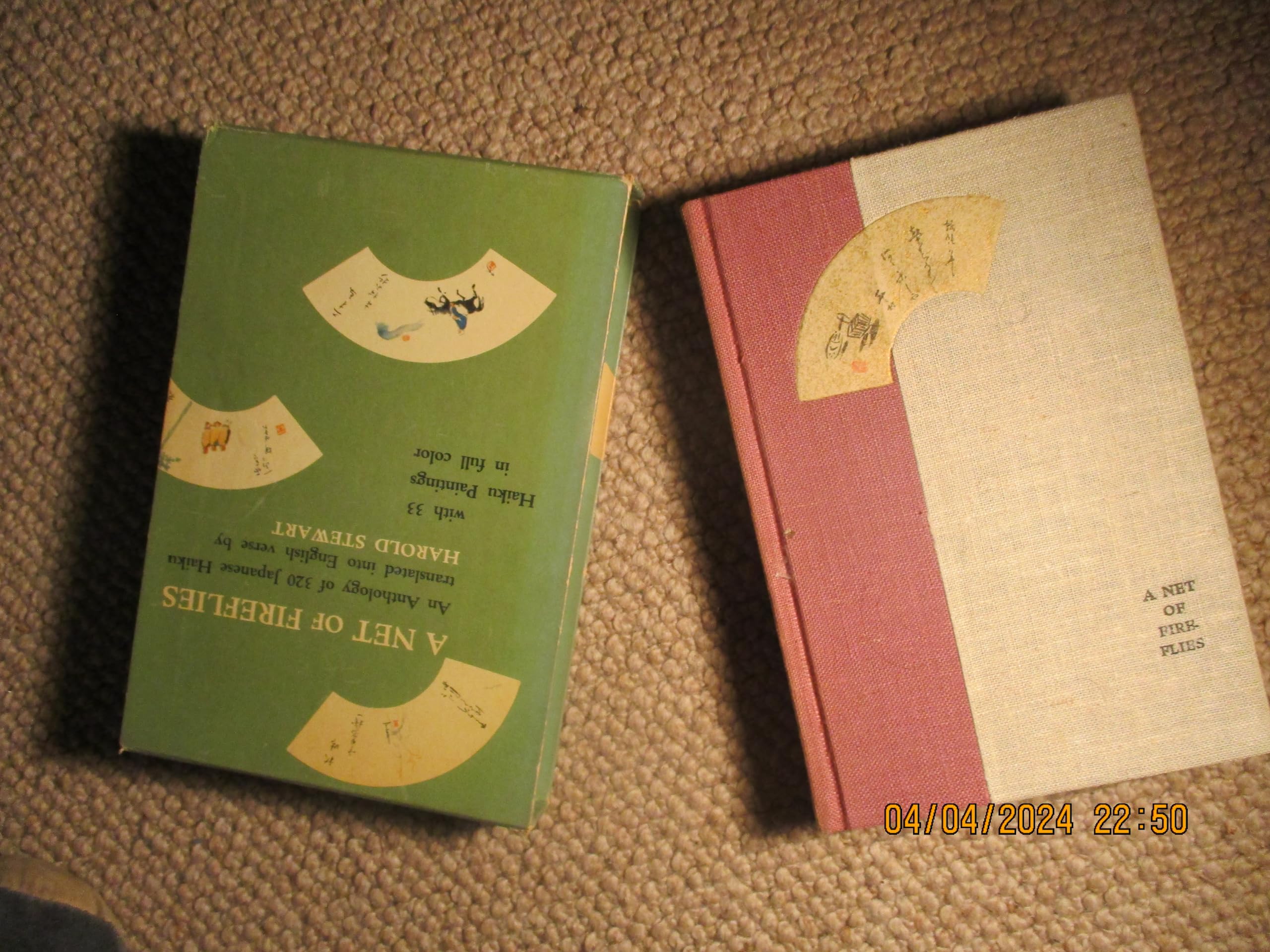 A Net Of Fireflies: Japanese Haiku And Haiku Paintings,New