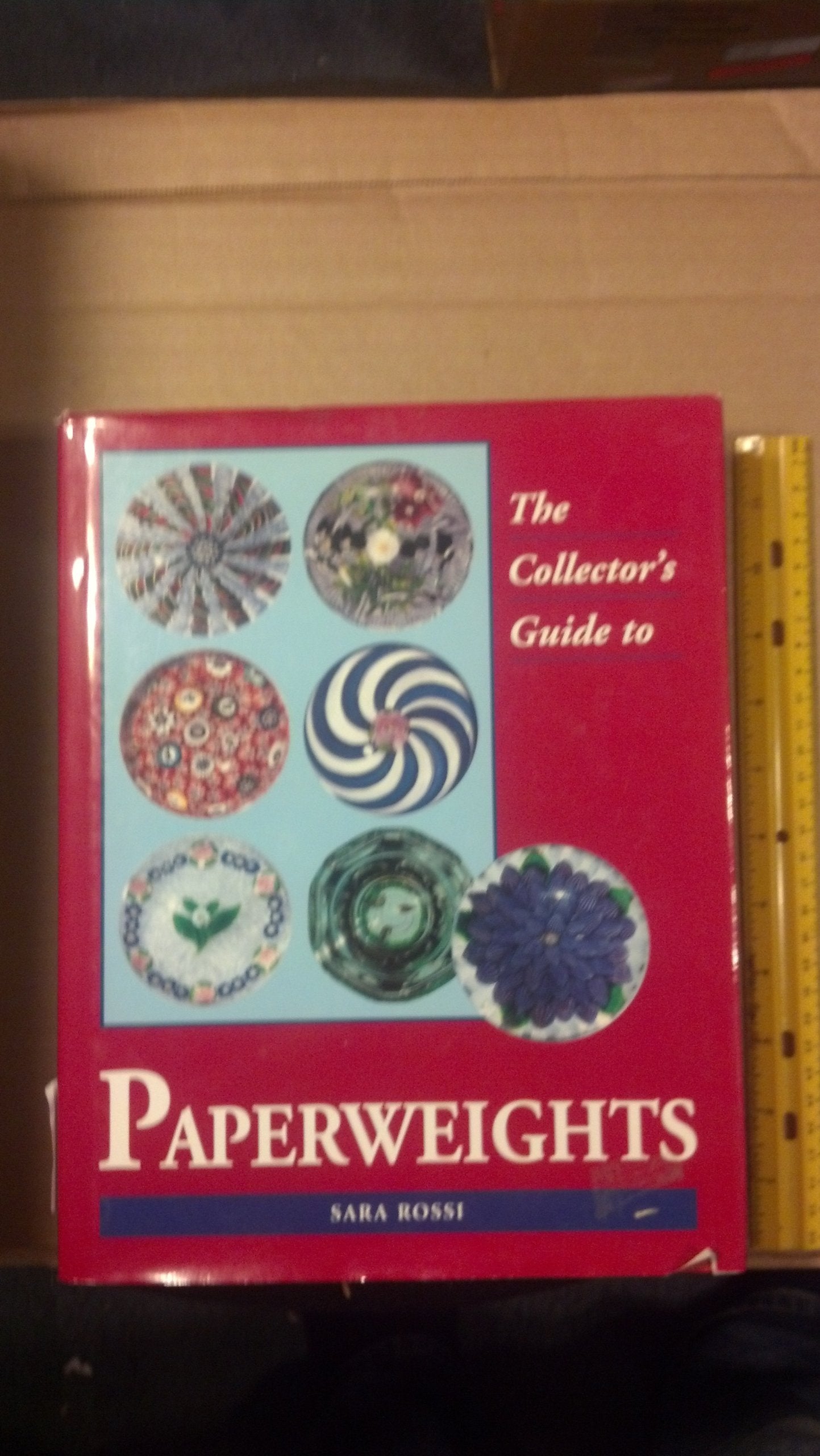 The Collector's Guide to Paperweight (Collector's Guide Series),Used