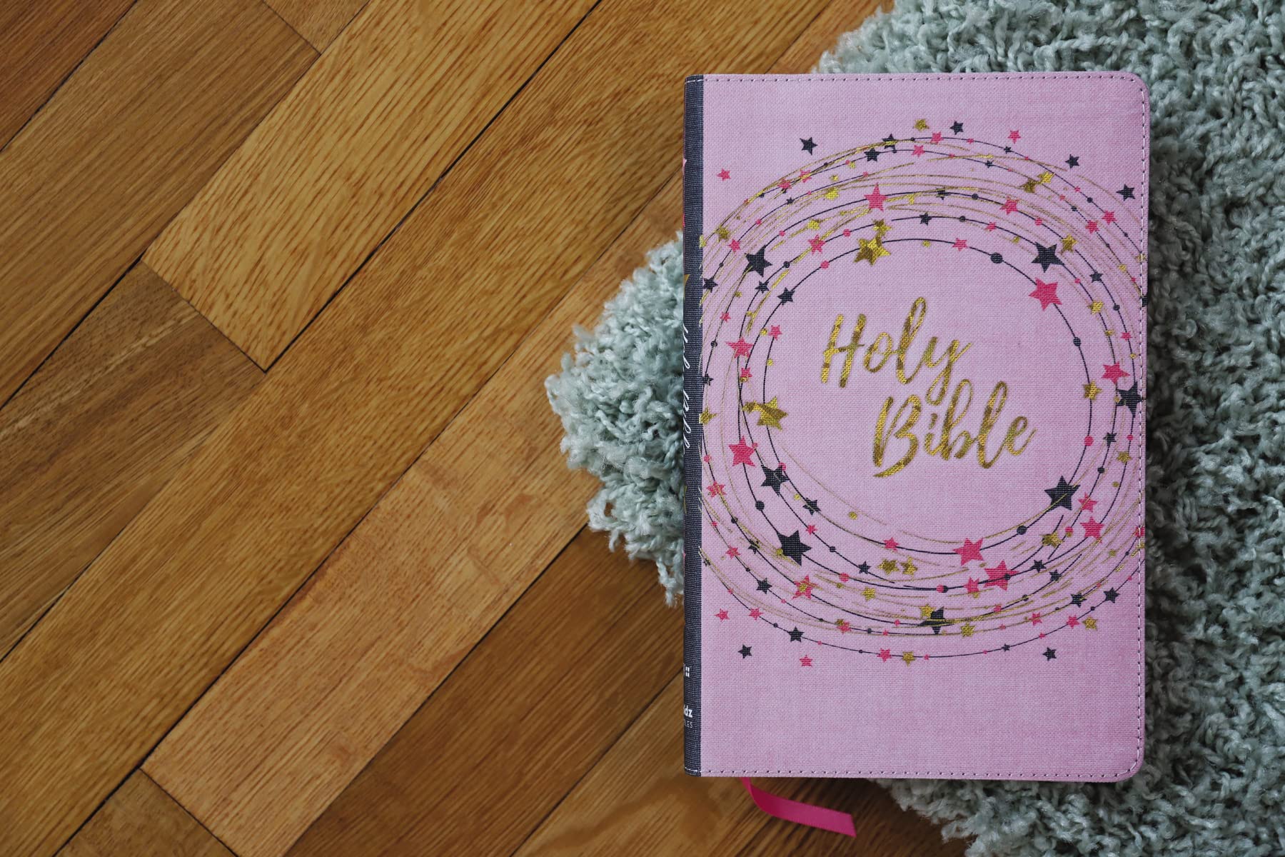 NIV, Bible for Kids, Flexcover, Pink/Gold, Red Letter, Comfort Print: Thinline Edition,Used