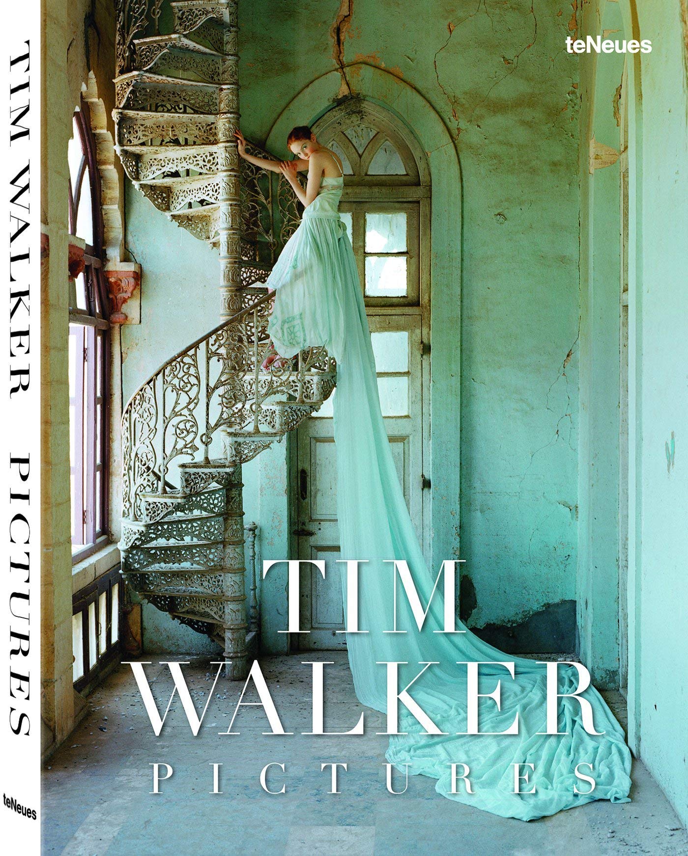 Tim Walker Pictures (Alternative edition),Used