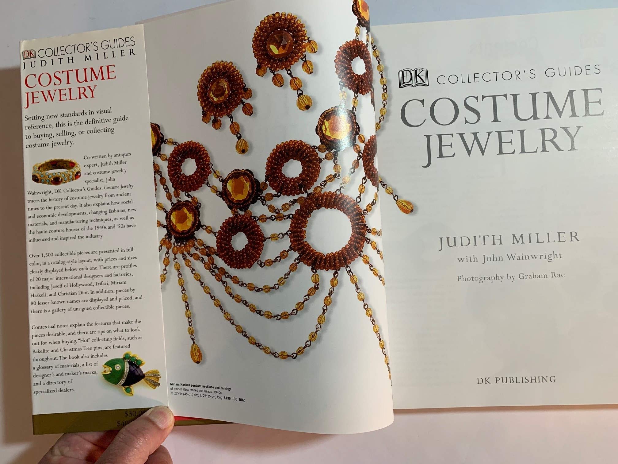 Costume Jewelry (DK Collector's Guides),New