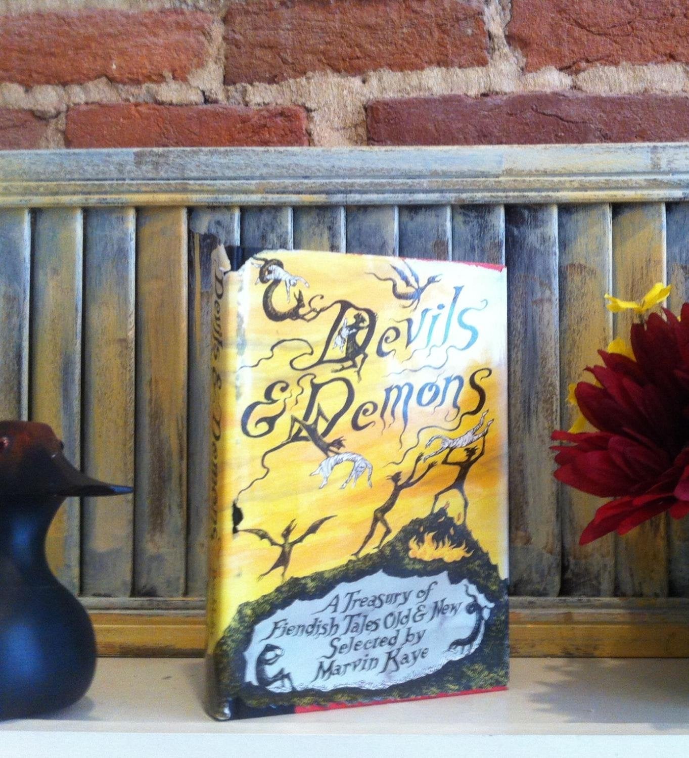 Devils & Demons: A Treasury of Fiendish Tales Old & New,New
