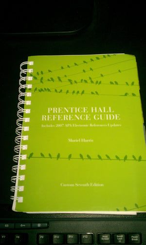 Prentice Hall Reference Guide: (Custom Edition)  Includes 2007 APA Electronic References Updates,New