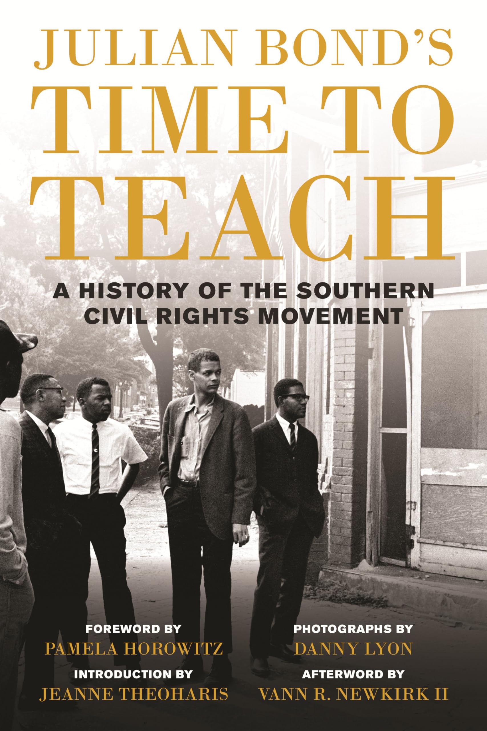 Julian Bond'S Time To Teach: A History Of The Southern Civil Rights Movement,Used
