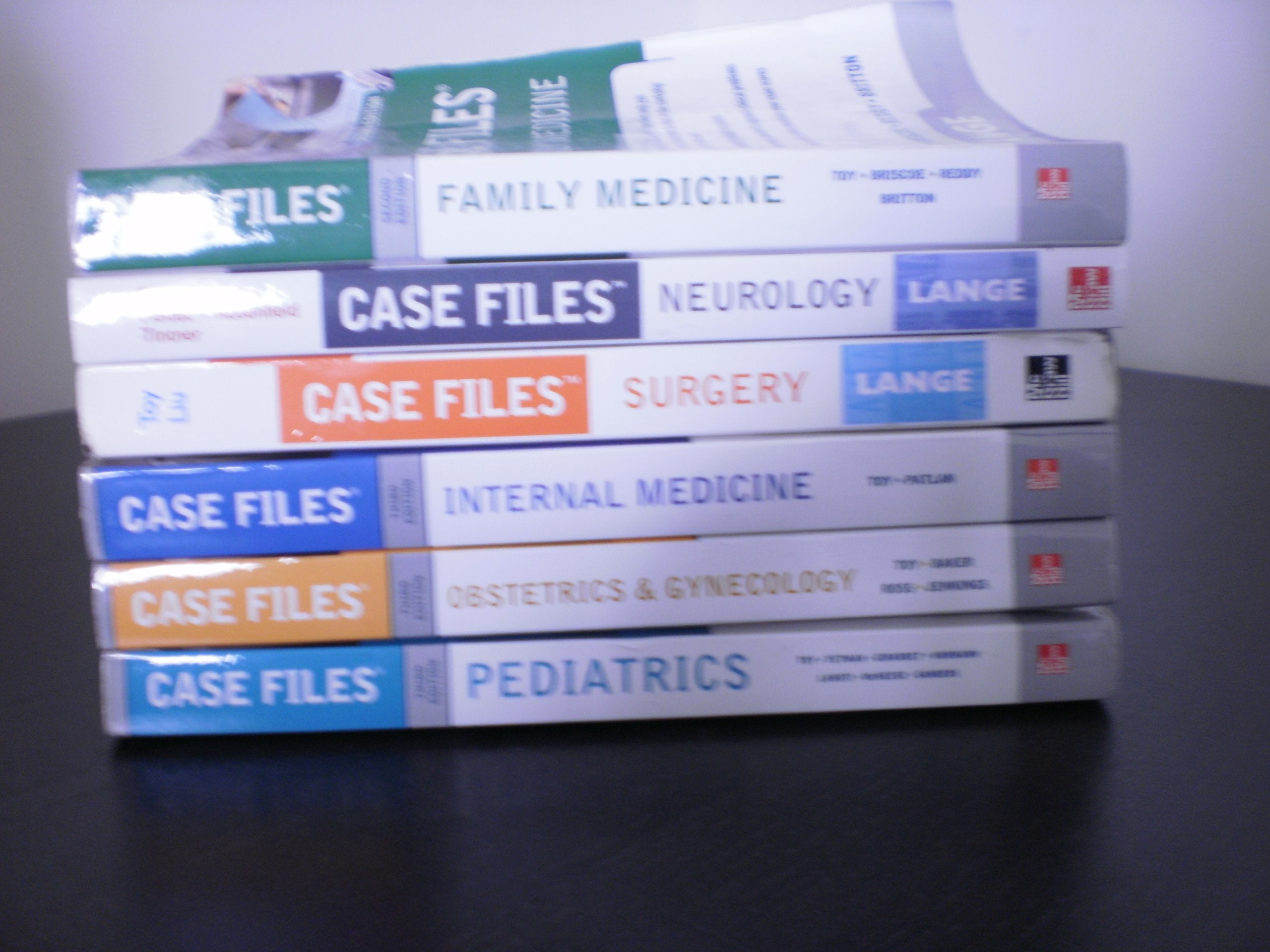 Case Files Neurology, Second Edition (LANGE Case Files),Used