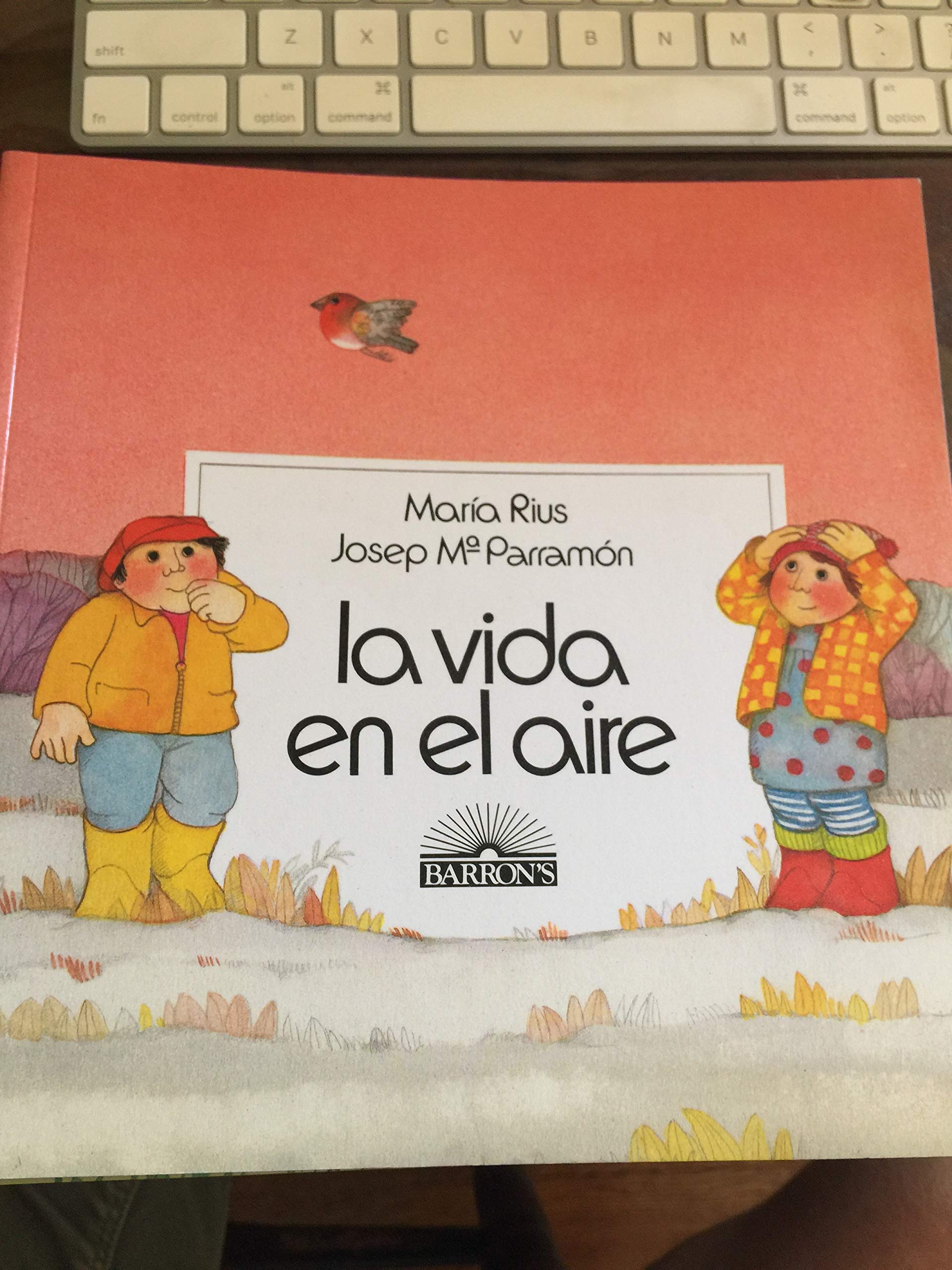 LA Vida En El Aire/Life in the Air (Spanish Edition),Used