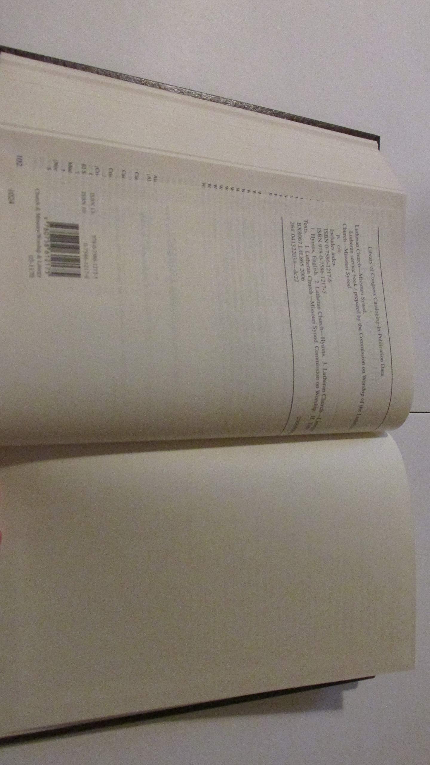 Lutheran Service Book: Pew Edition