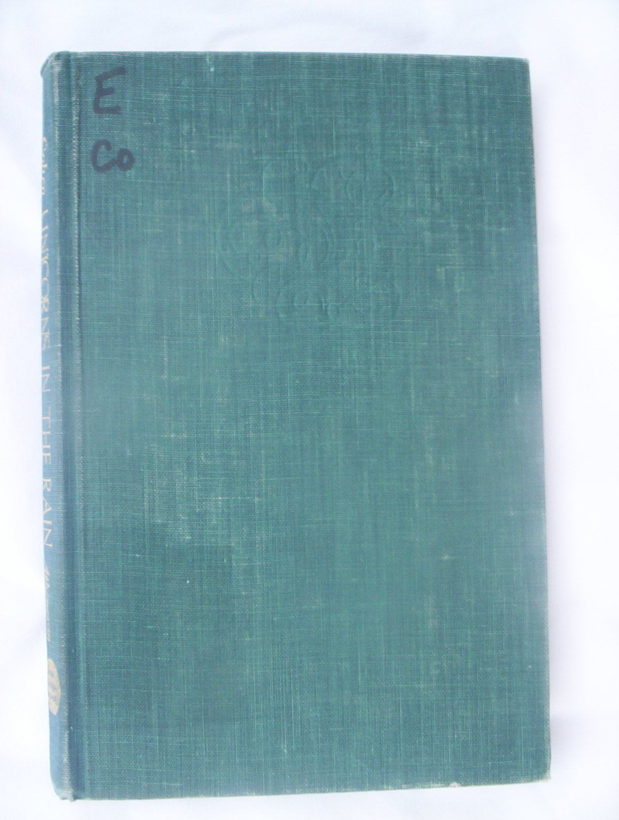 Unicorns in the Rain (An Argo Book),Used