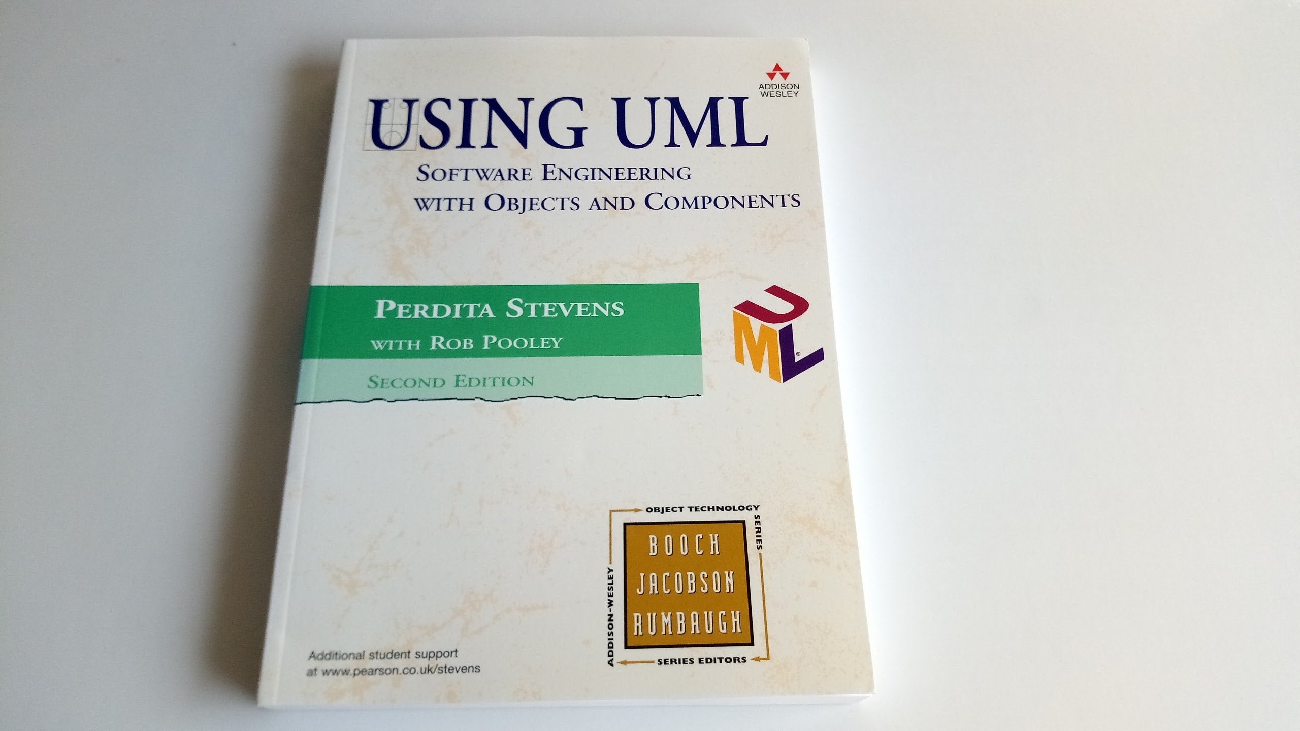 Using UML: Software Engineering with Objects and Components (2nd Edition),Used