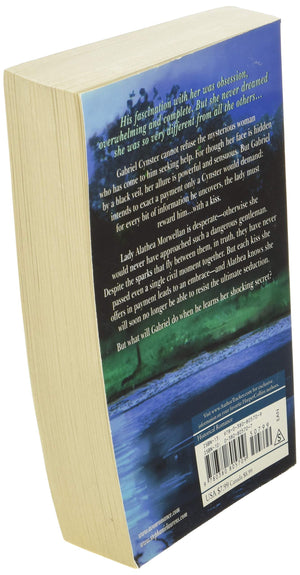 A Secret Love (Cynster Novels, 5),Used