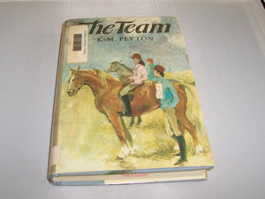 The Team (Horse Story For Teens)