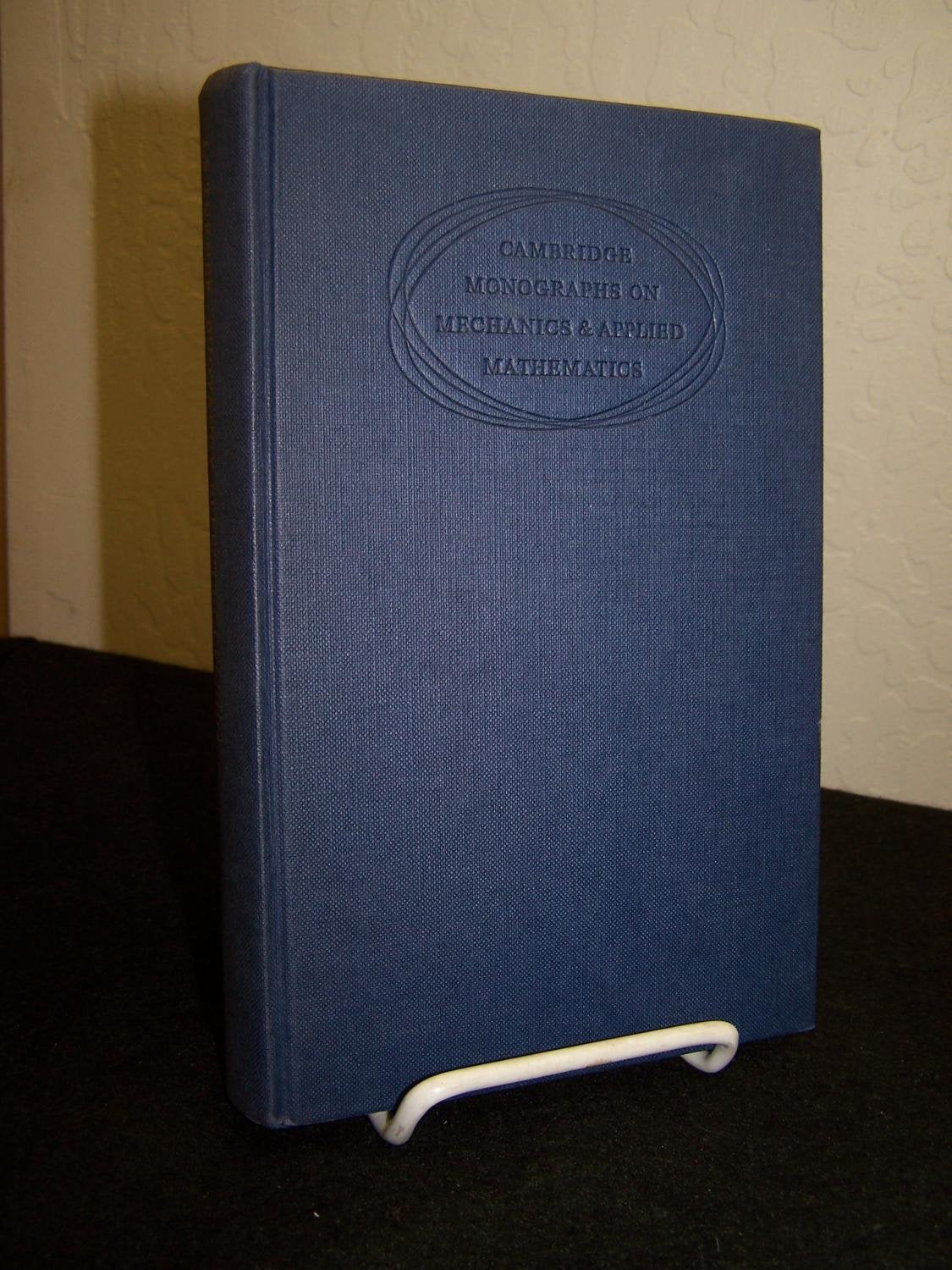 Buoyancy Effects in Fluids (Cambridge Monographs on Mechanics),Used