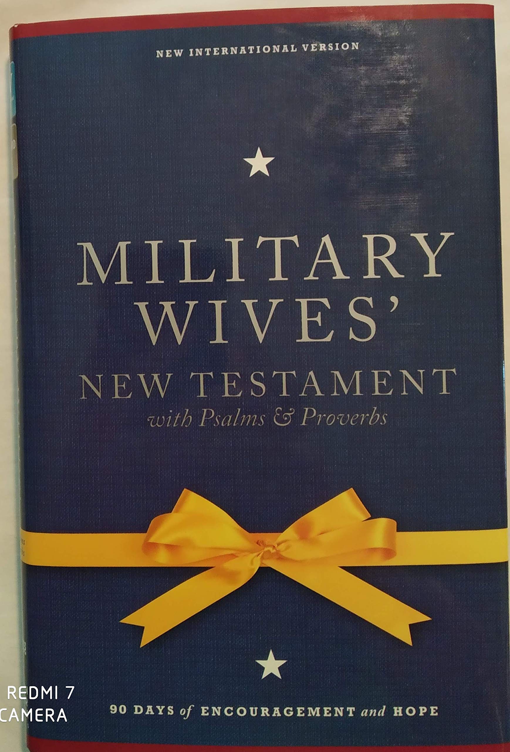 NIV, Military Wives' New Testament With Psalms and Proverbs, Hardcover: 90 Days of Encouragement and Hope,Used