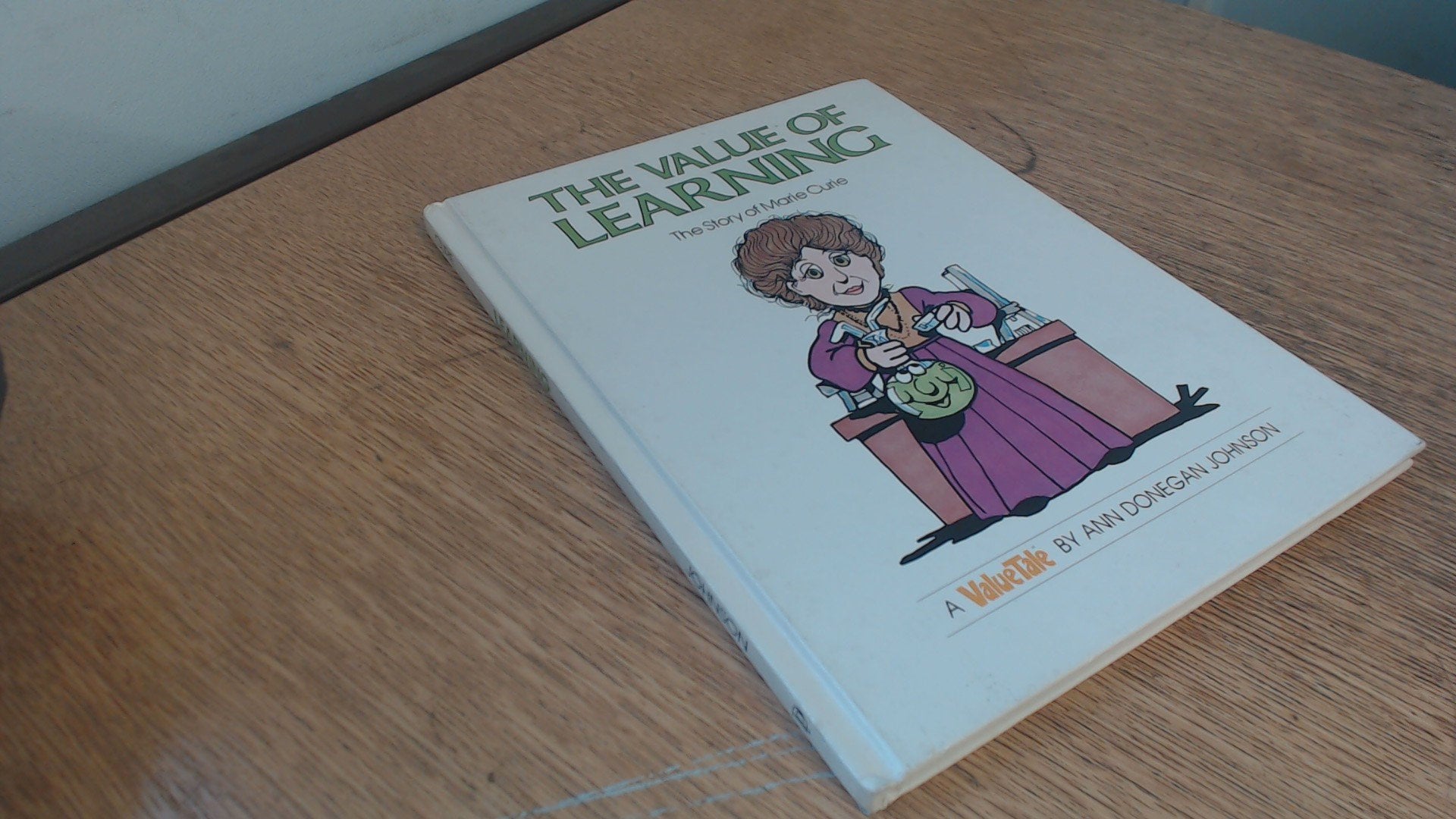The Value of Learning: The Story of Marie Curie (Value Tale),Used