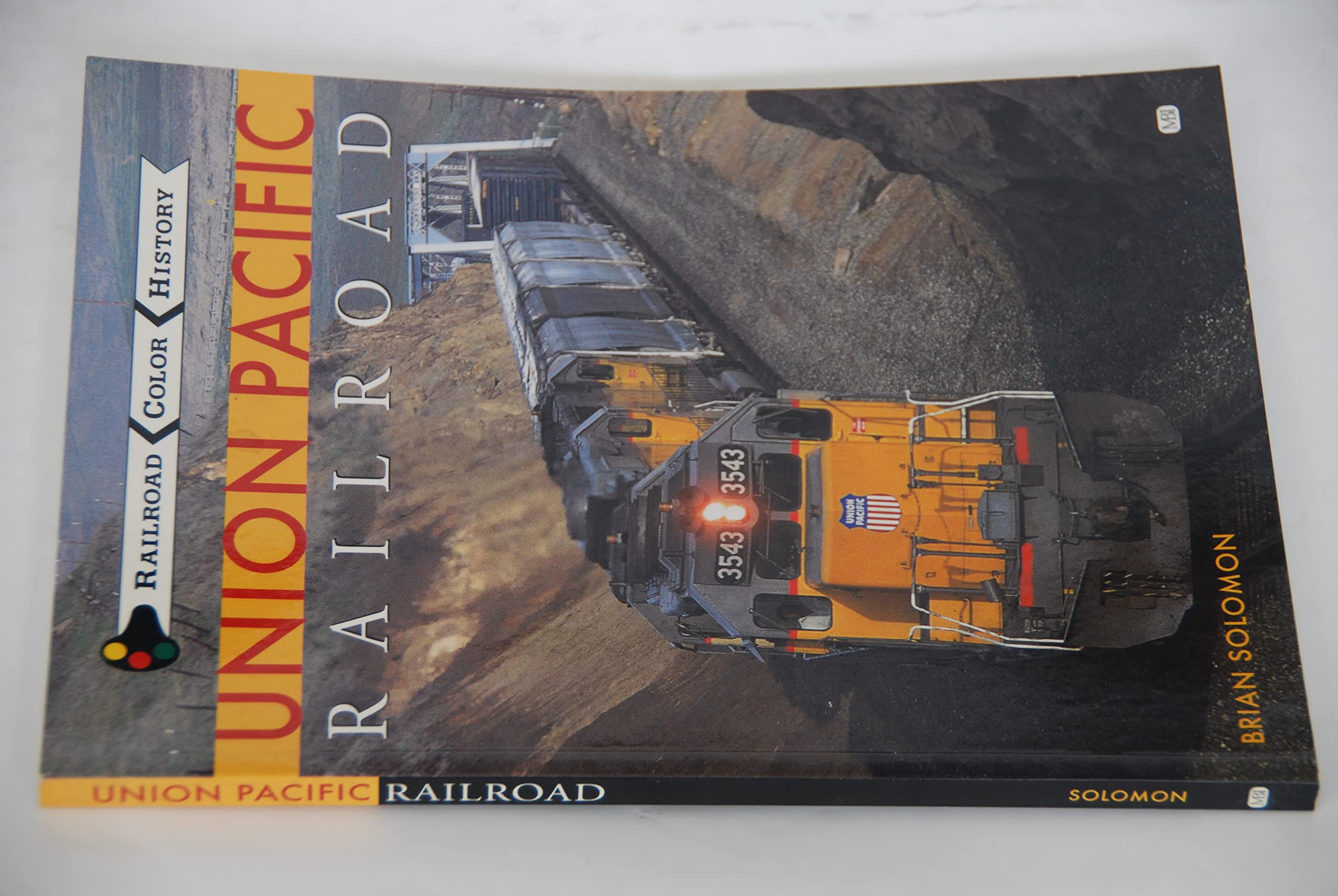 Union Pacific Railroad (Railroad Color History),Used