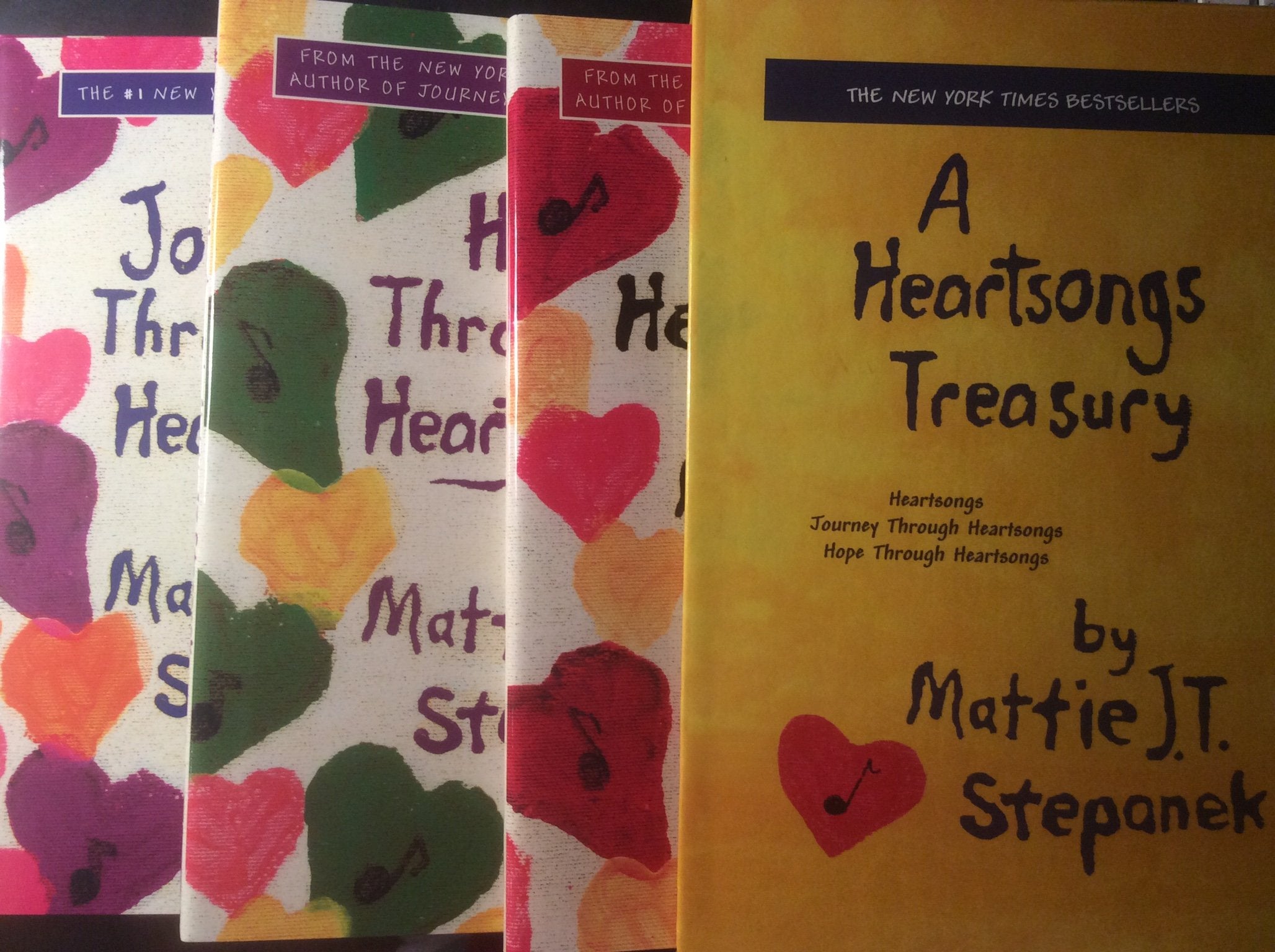 A Heartsongs Treasury  3 Copy Slipcase,Used