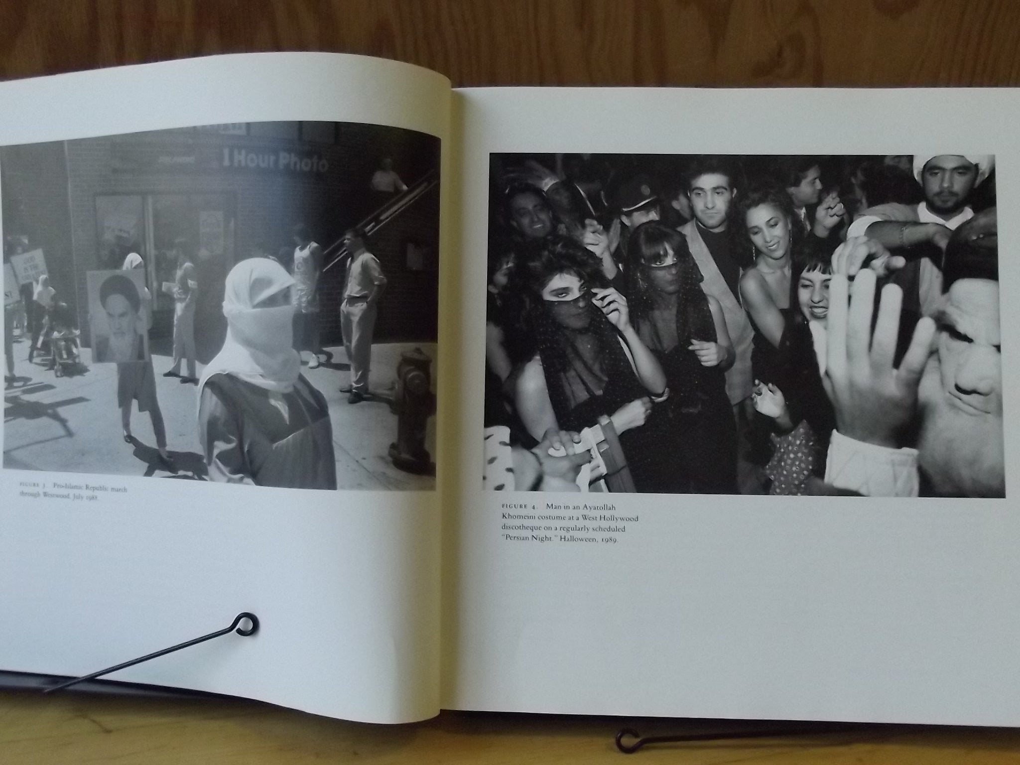 Irangeles: Iranians In Los Angeles,Used