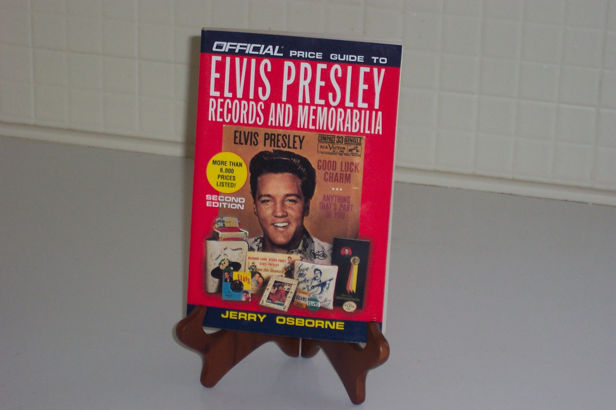 Official Price Guide to Elvis Presley Records and Memorabilia: 2nd Edition,Used