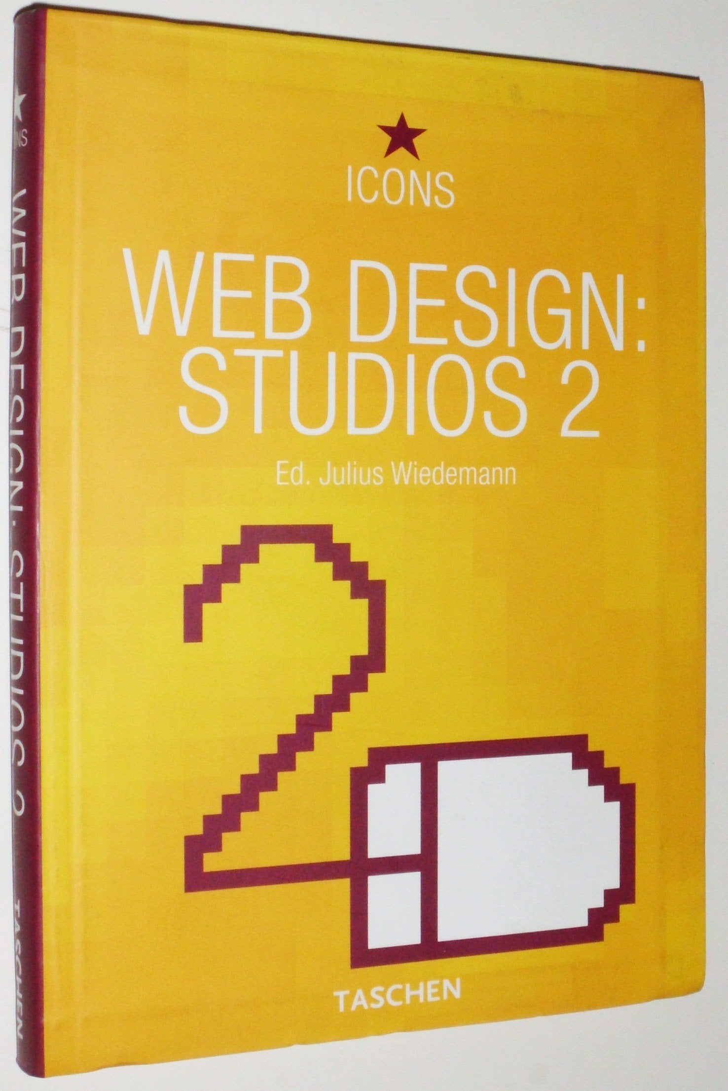 Web Design: Studios 2,Used