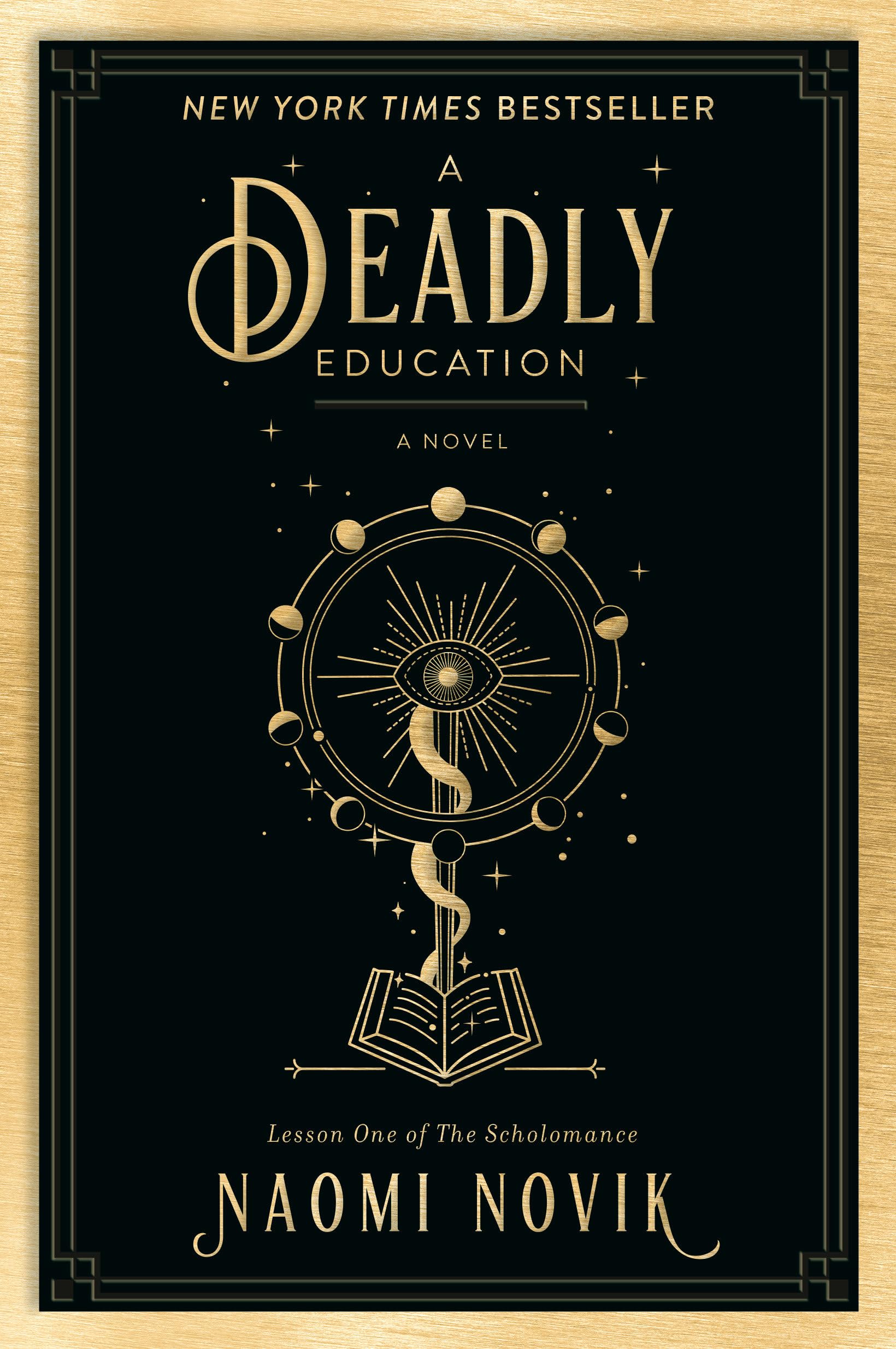 A Deadly Education: A Novel (The Scholomance)-new