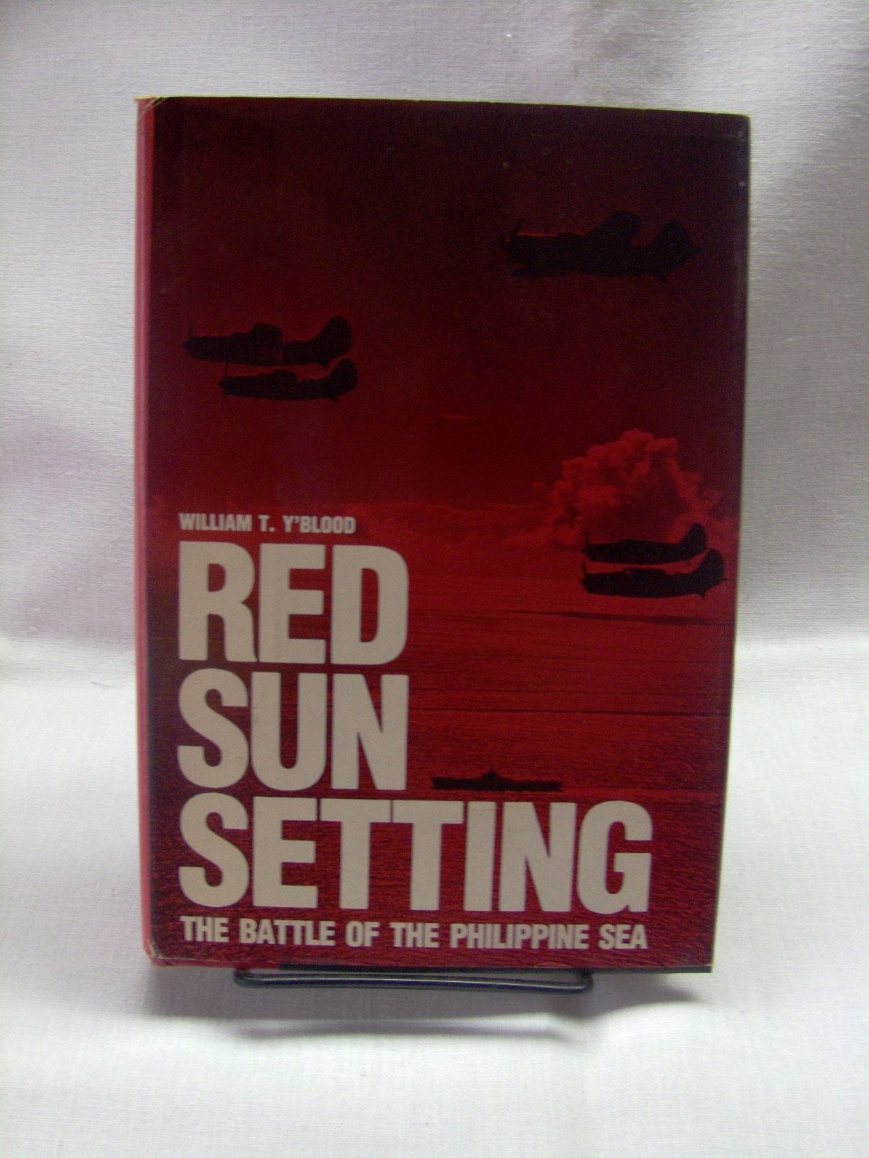 Red Sun Setting: The Battle Of The Philippine Sea,New