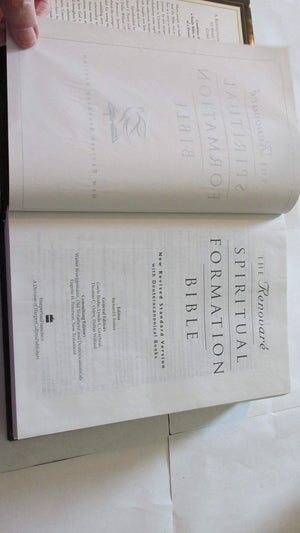 The NRSV Renovare Spiritual Formation Bible with the Deuterocanonical Books (With Deuterocanolical),Used