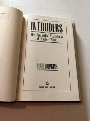 Intruders: The Incredible Visitations At Copley Woods,New
