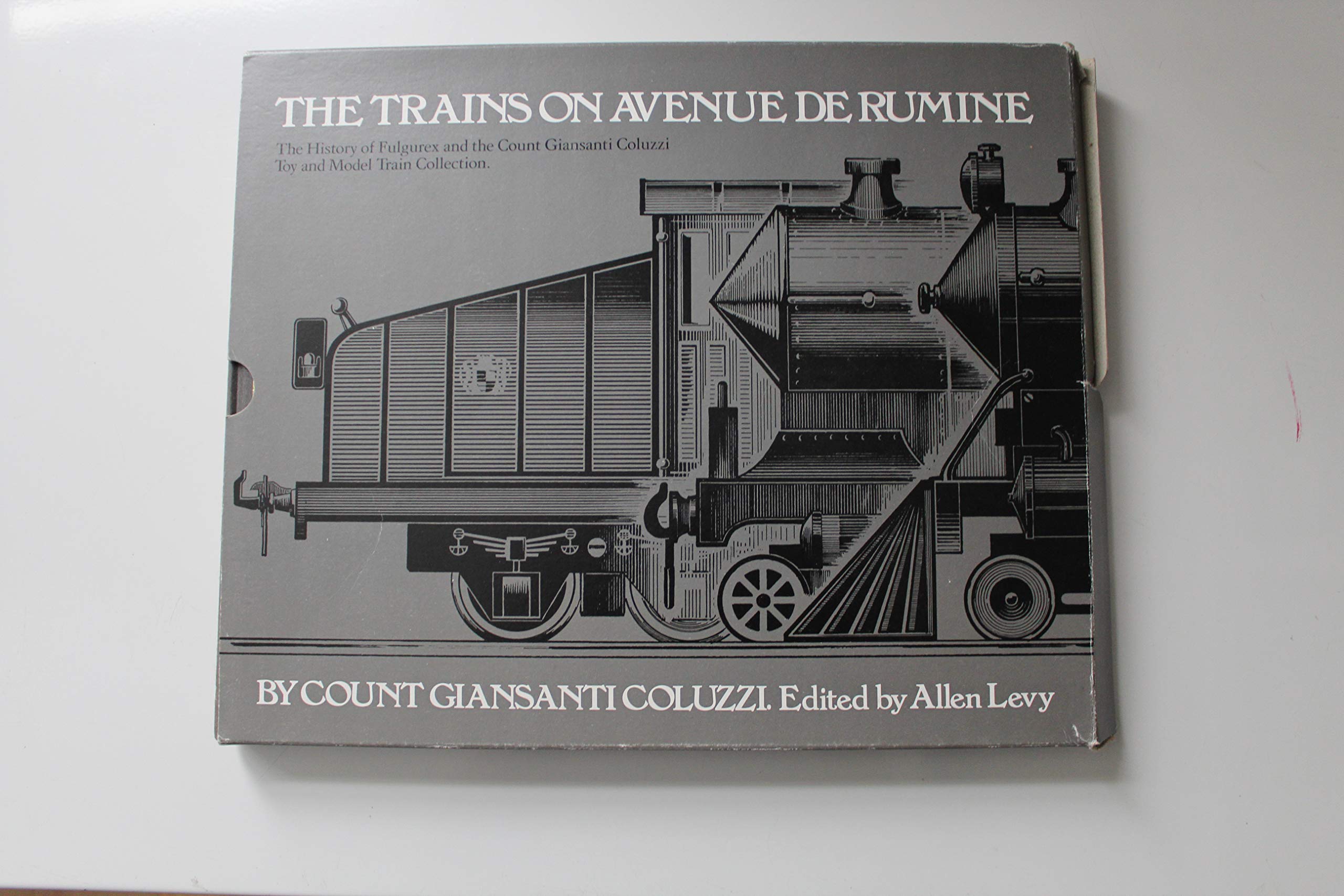 The Trains on Avenue De Rumine,Used