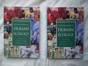 The Encyclopedia of Human Ecology [2 volumes]: 2 volumes,Used