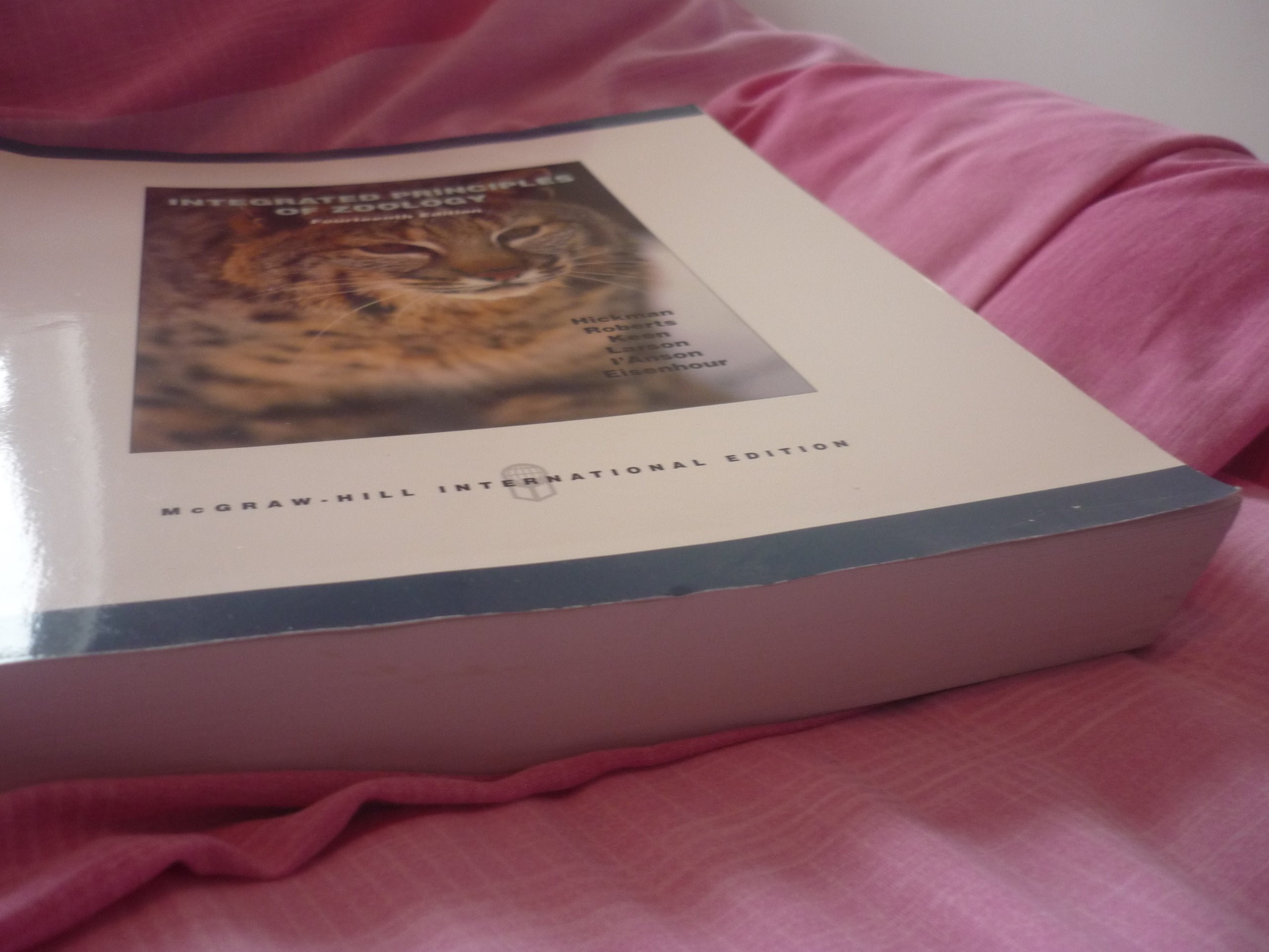 Integrated Principles of Zoology,New