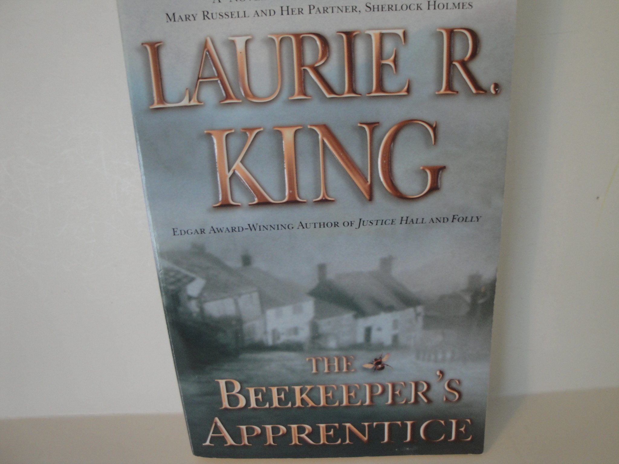 The Beekeeper's Apprentice,Used