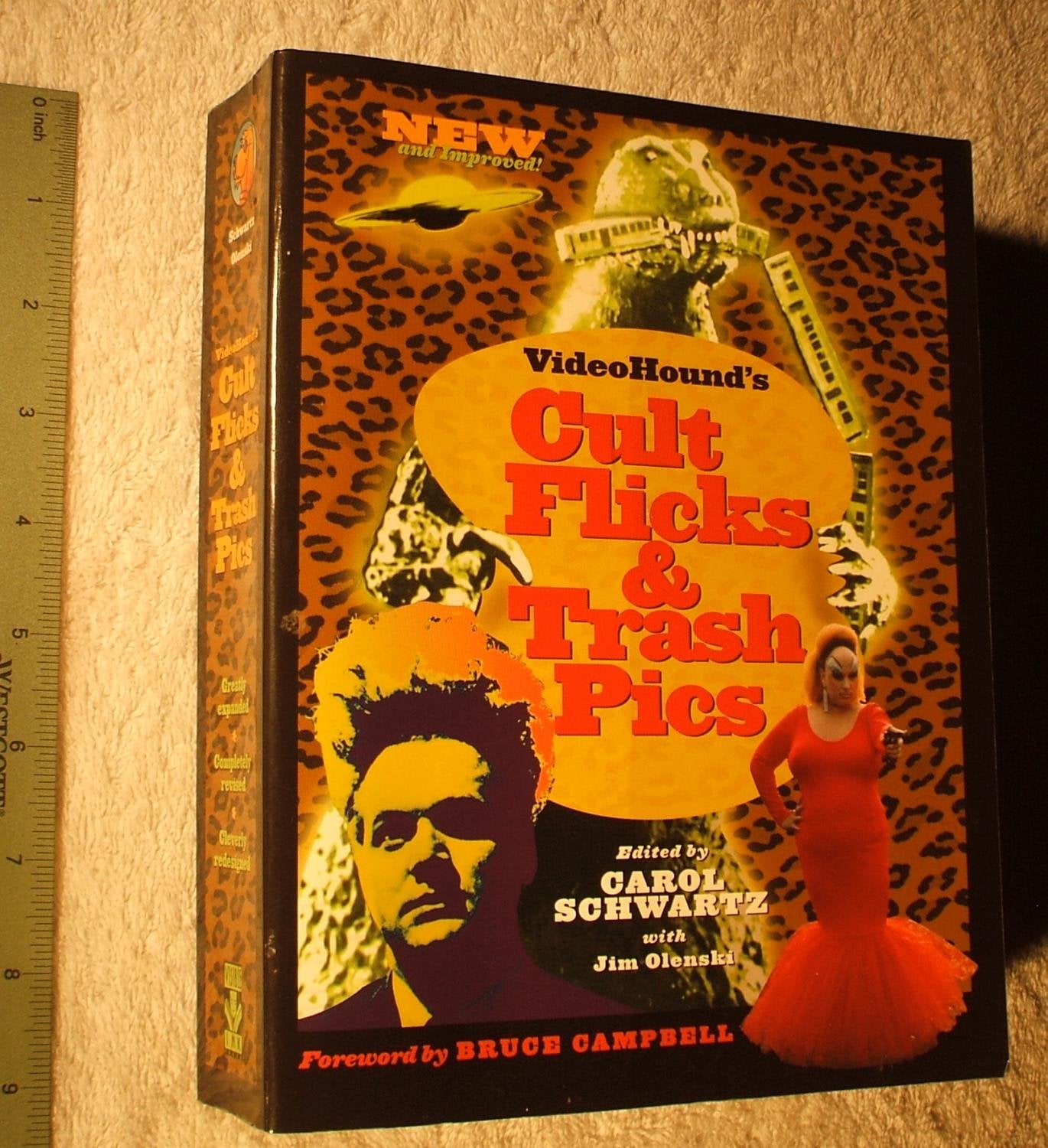 Videohound's Cult Flicks & Trash Pics,New